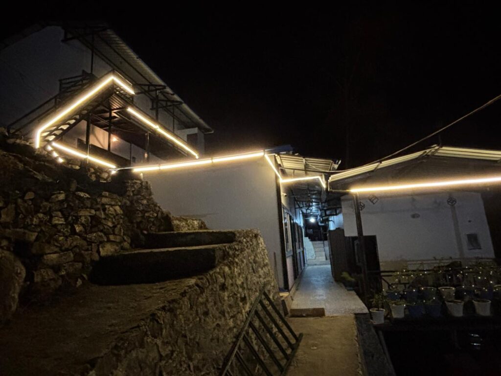 nieght view of neelansh resort sonpryag